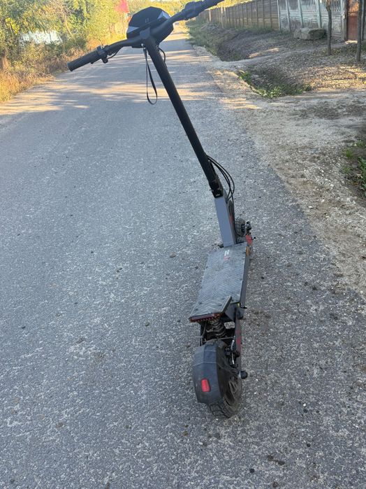 Trotinetă electrică