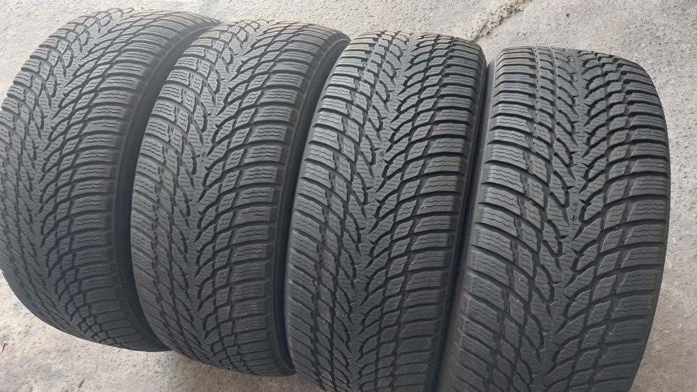 Зимни гуми 225/50/18 Nokian Tyres 4 броя