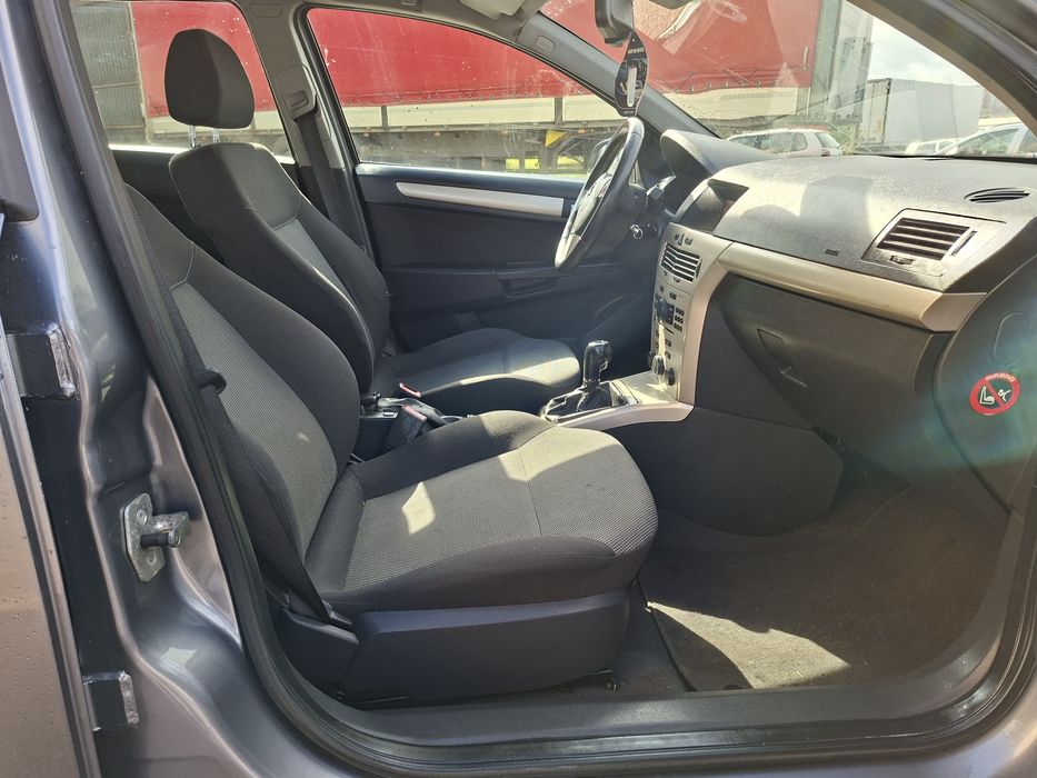 Opel Astra H an 2009