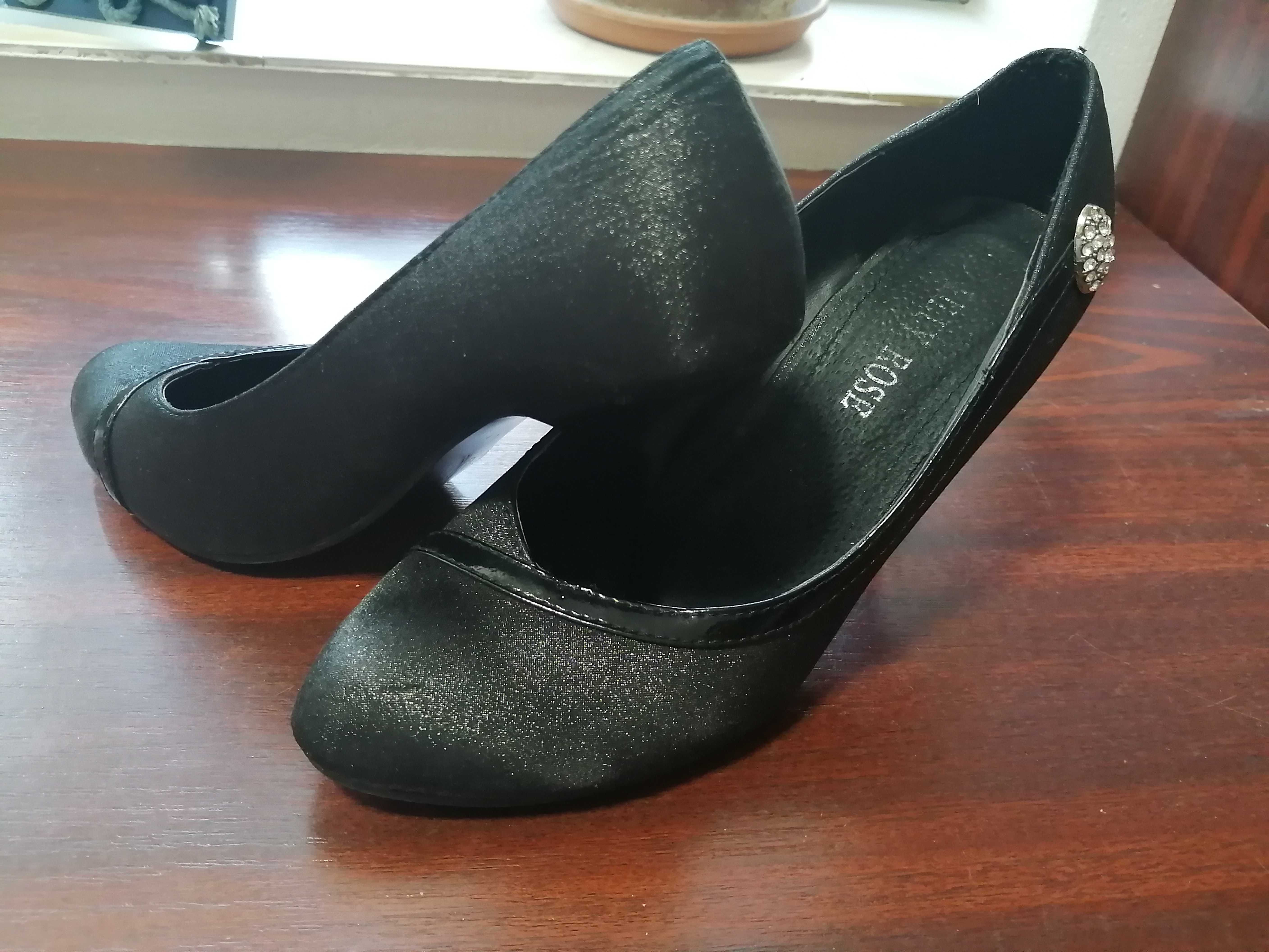 Pantofi eleganți negru