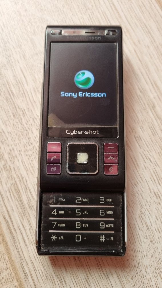 Sony Ericsson c905