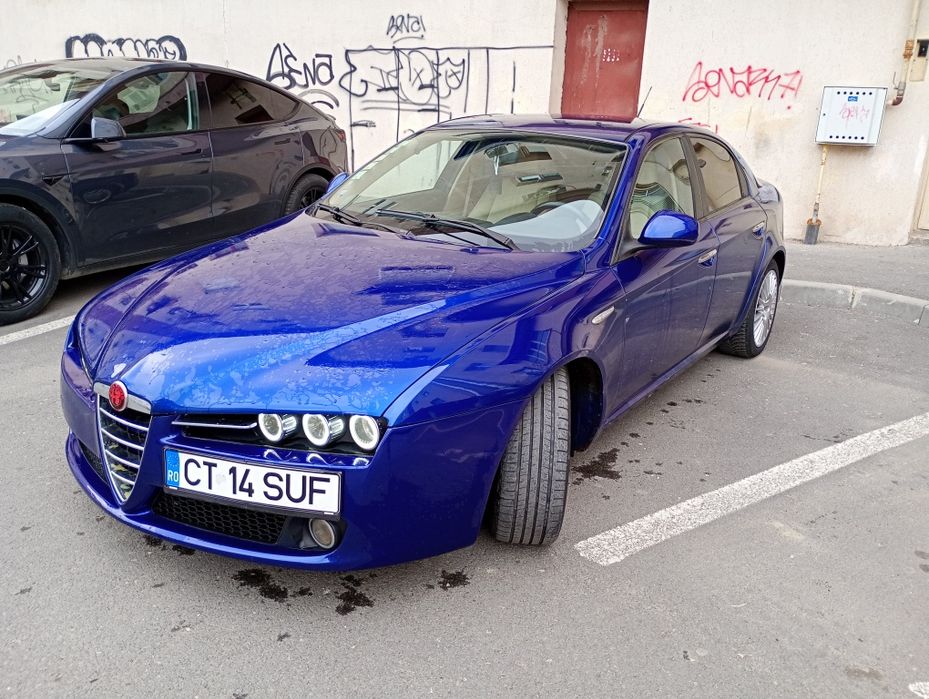 Vând /schimb cu carosata !! alfa Romeo 159 (cu carosata ) 1.9 jtdm 180