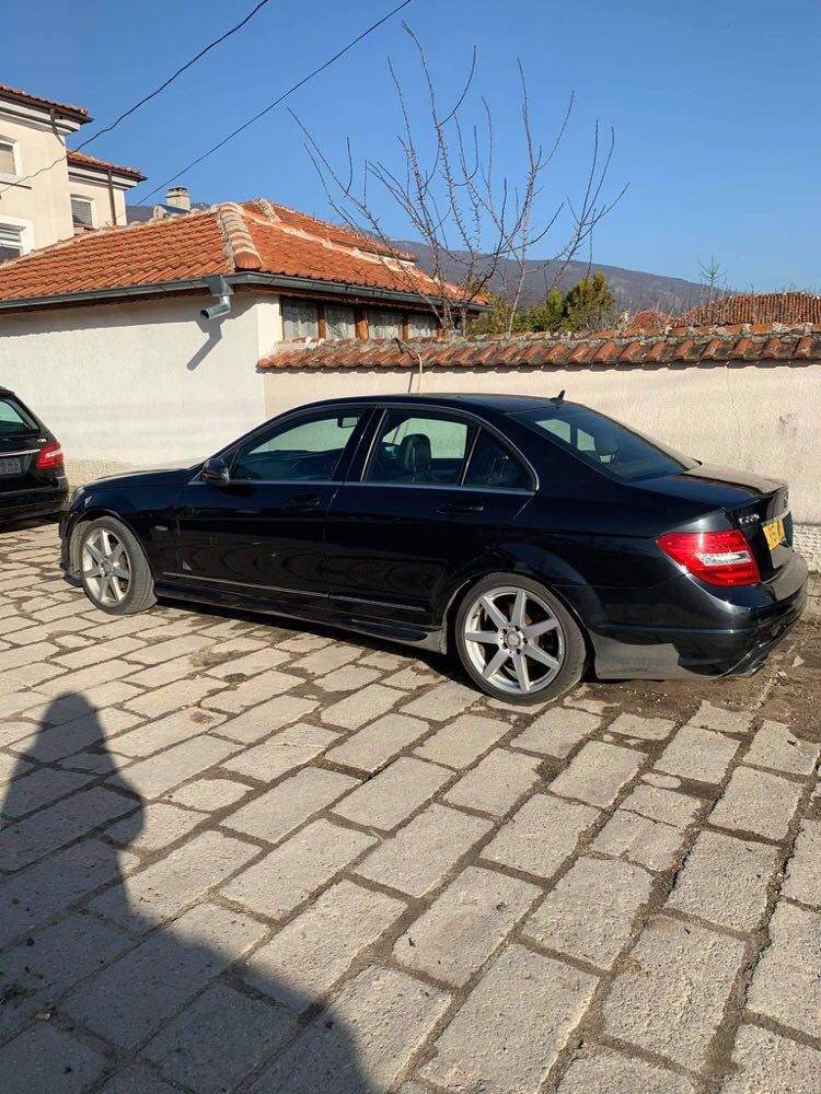 Mercedes W204 C220 Facelift AMG пакет На Части