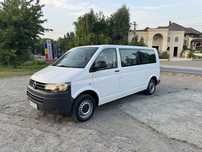 Volkswagen transporter 9 locuri