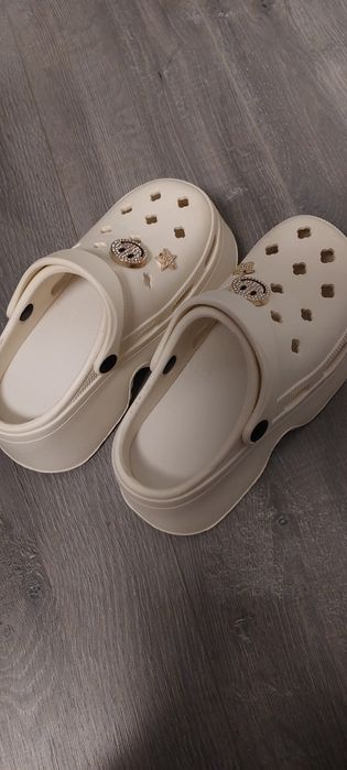 Papuci/ saboti talpa inalta