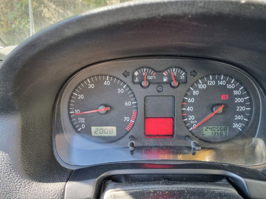 Ww golf 4 ,,,1.6 benzină