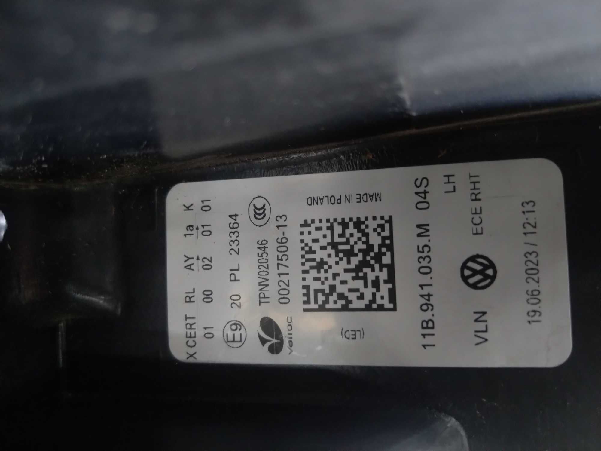 Ляв фар VW ID4 ID5 2023 година.