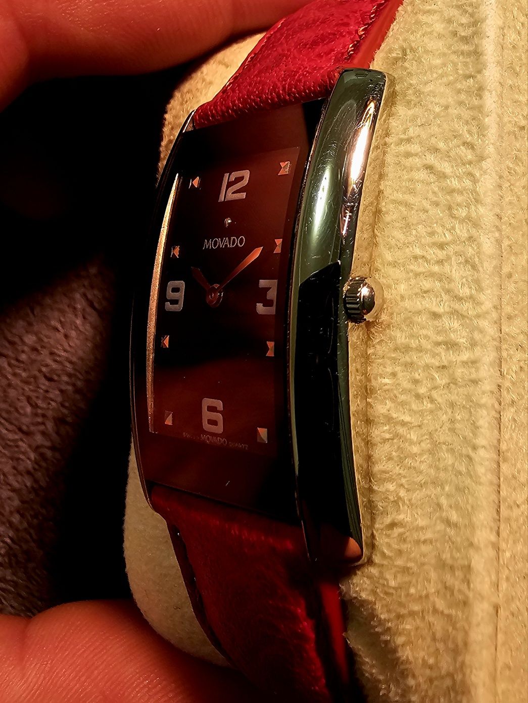 Часы Movado Quartz Swiss made