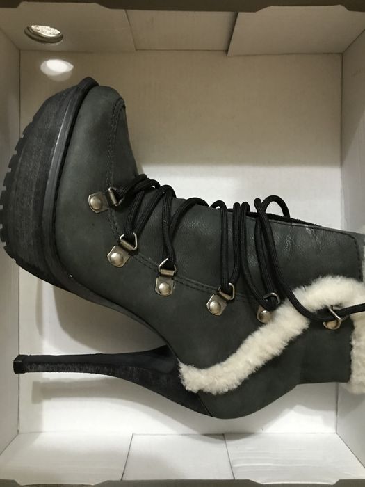 Продам ботильоны