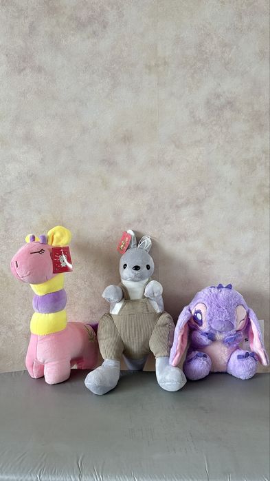 Мягкие игрушки новые жираф, кенгуру