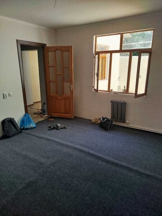 Участок. Дом 2 комнат. 1 этаж. 50 м2. Ор-р. Назарбек.