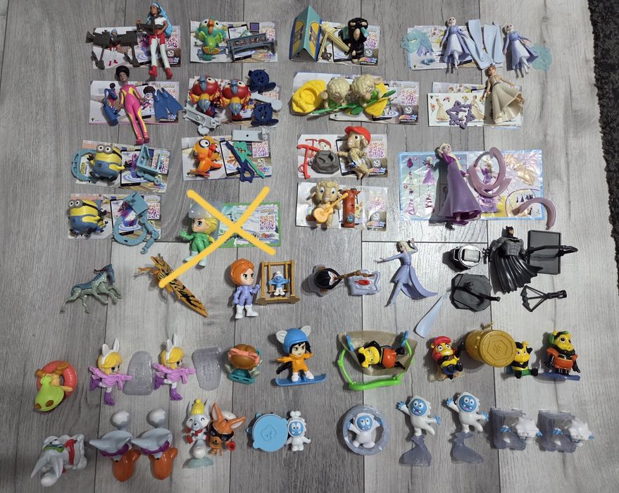 Figurine Kinder Maxi si Gigant - Bucuresti