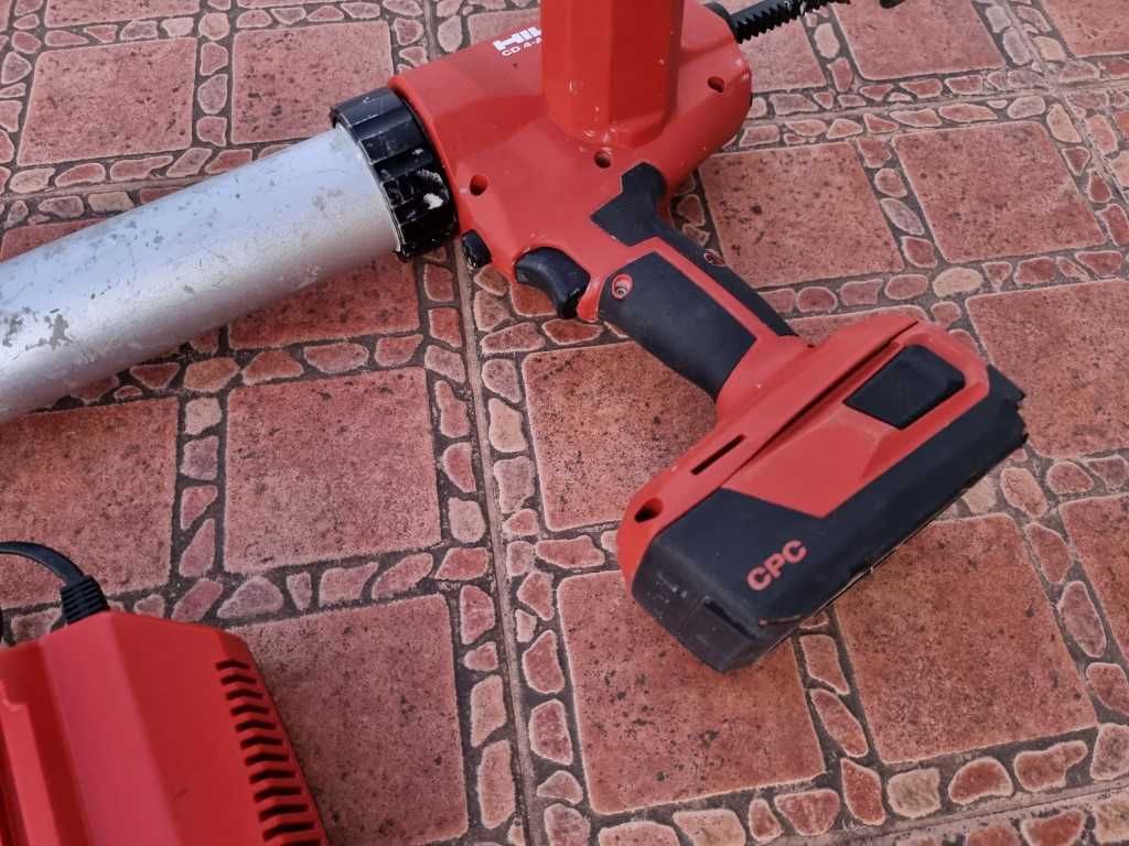 Hilti - CD 4-A22 безкабелен пистолет за силикон