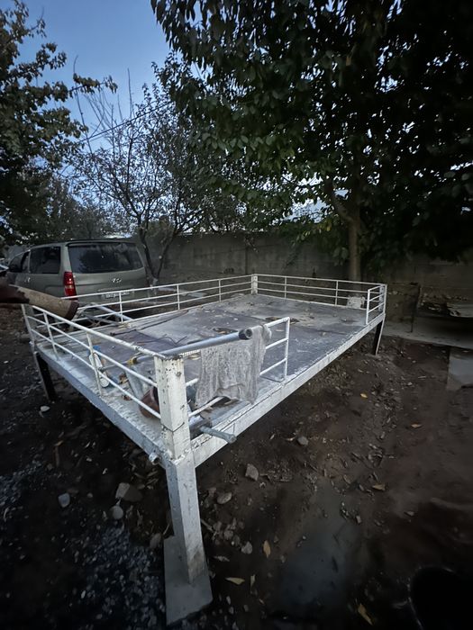 Продам топчан в хорошем состоянии