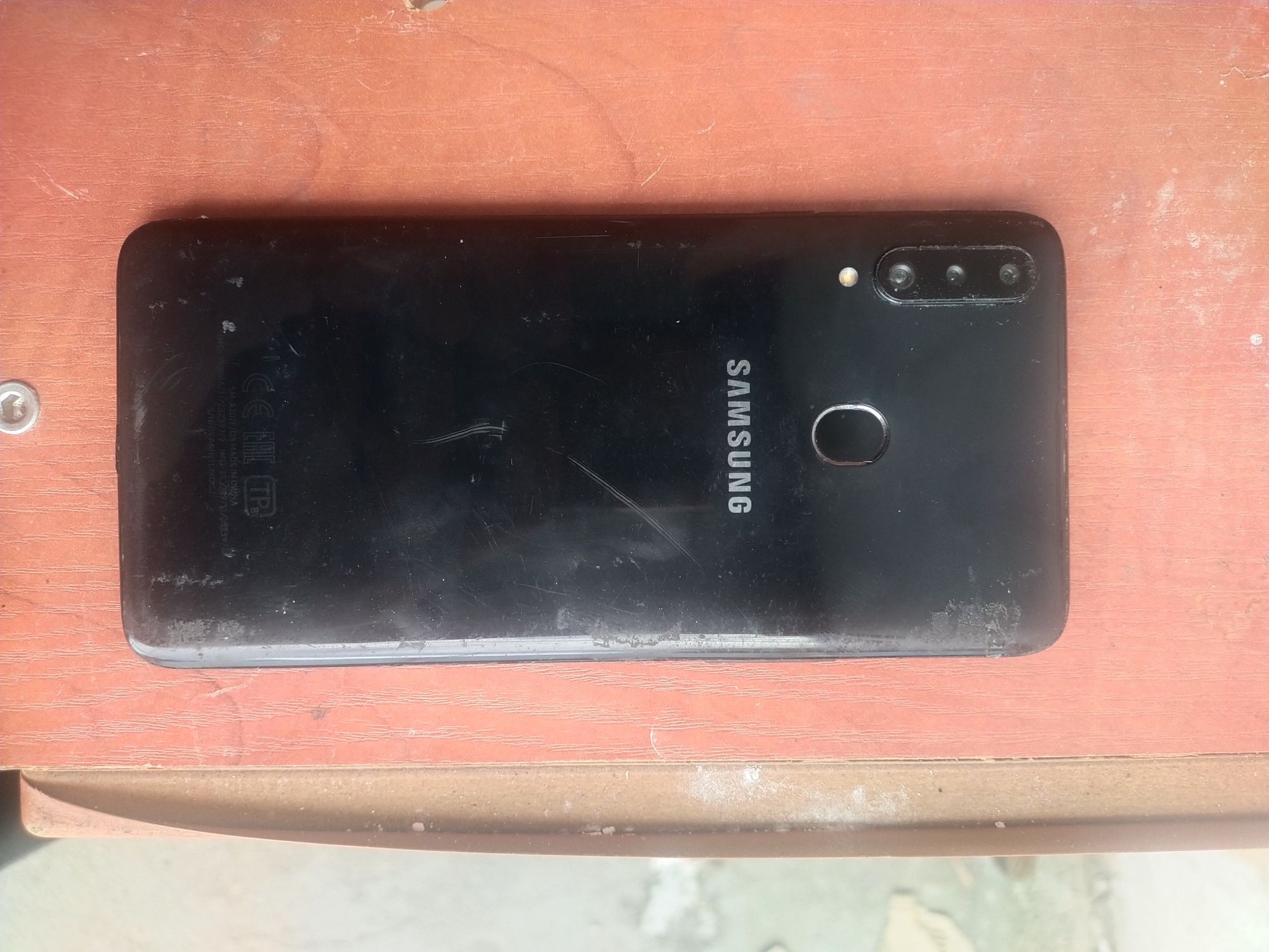 Продам Samsung a20s