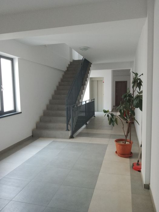 apartament 3 camere 67 mp + 2 terase