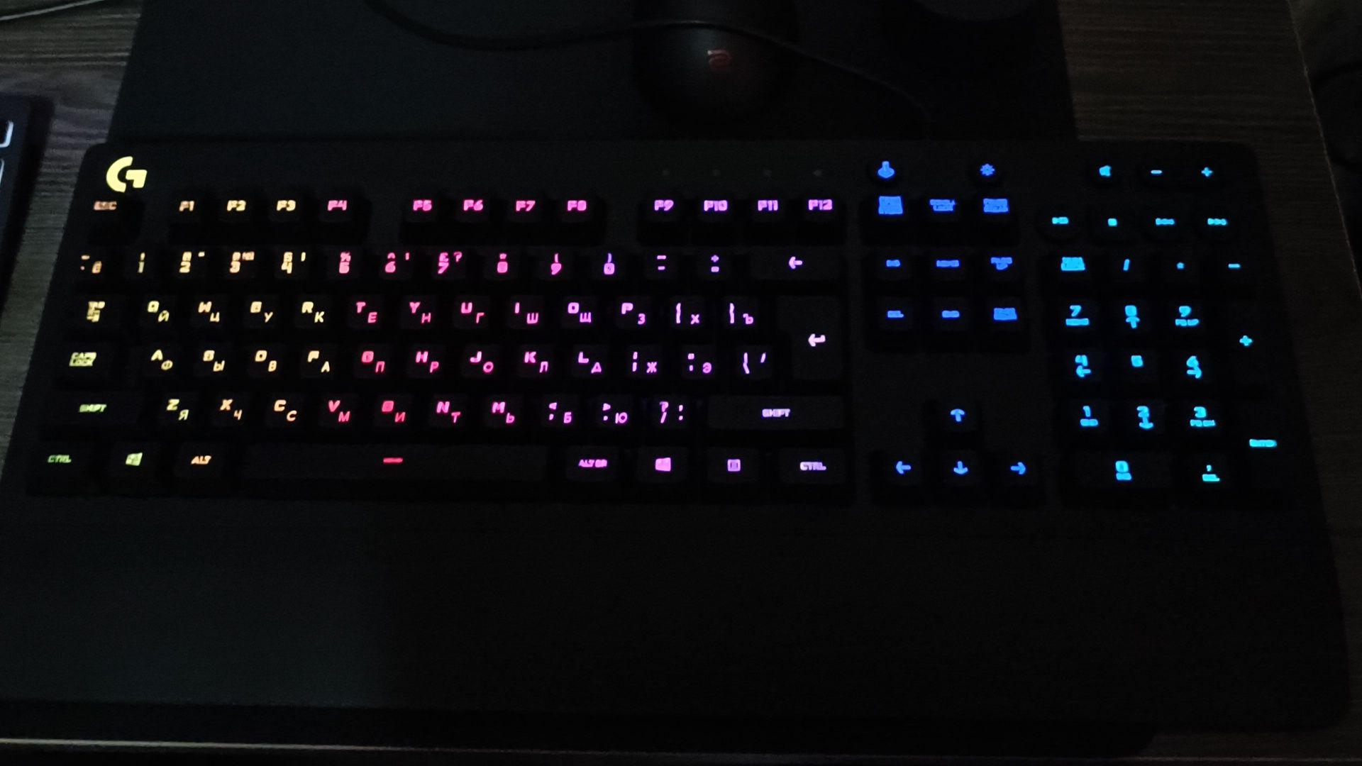 Клавиатура Logitech G213 Prodigy