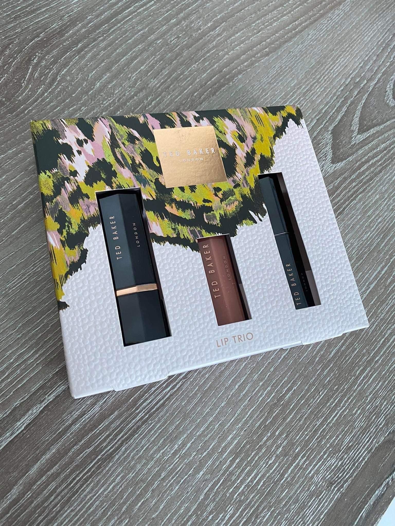 Козметични подаръчни комплекти Ted Baker