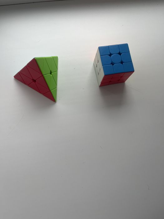 Кубик рубика и Пирамидка