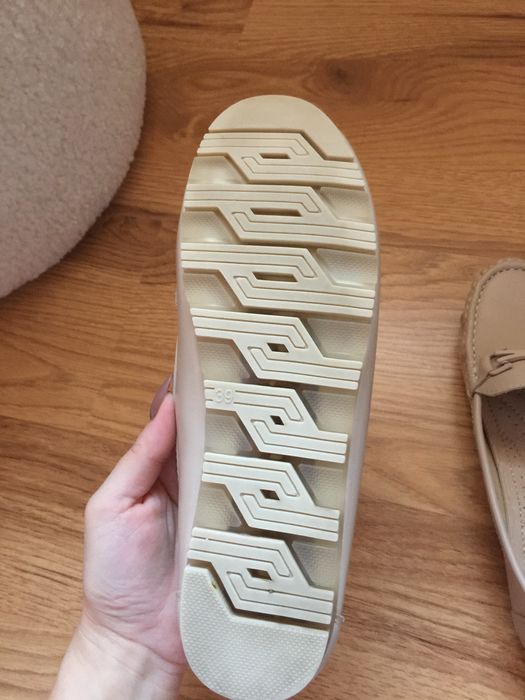 Дамски елегантни мокасини