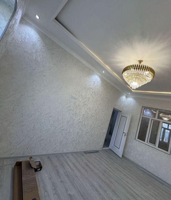 Bek baraka bozori oldida kvartira sotiladi 2xona