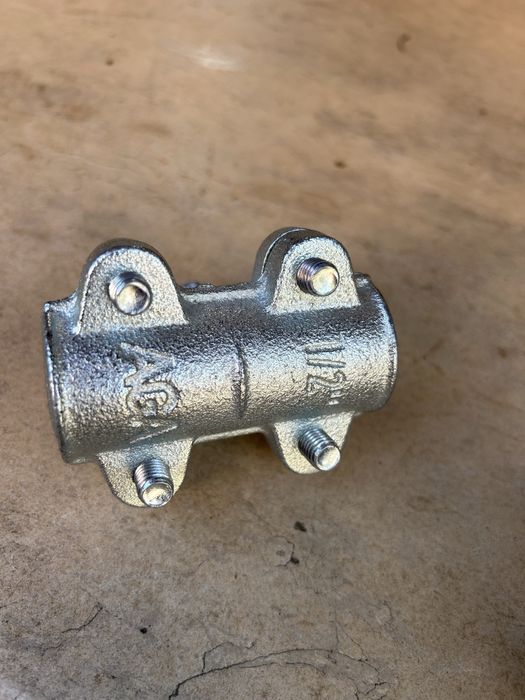 Водопроводни муфи- с и без водоотдаване