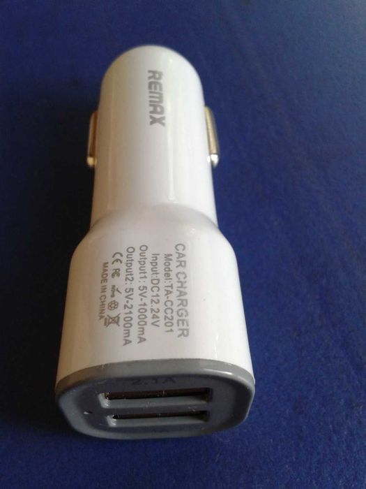 Авто зарядное USB смартфон планшет телефон регистратор радар навигатор