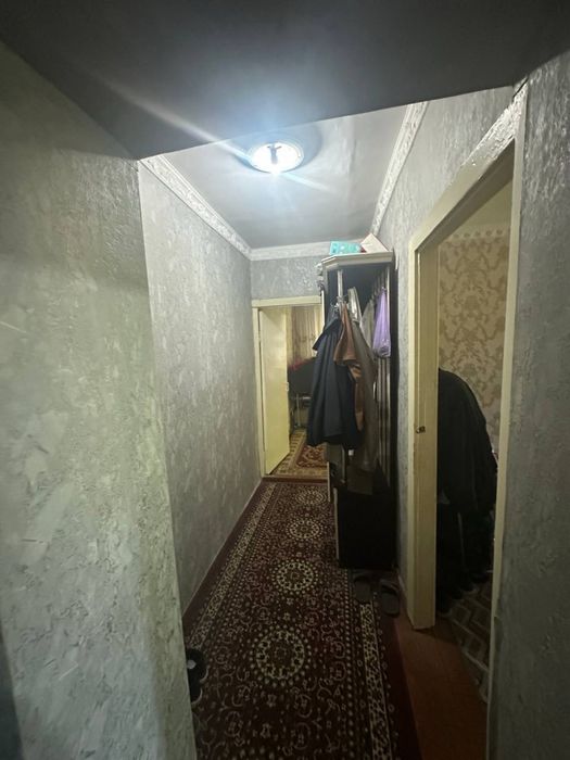 Продаётся Квартира Чиланзар 13. 2/2/5 Кирпич Малогабаритка