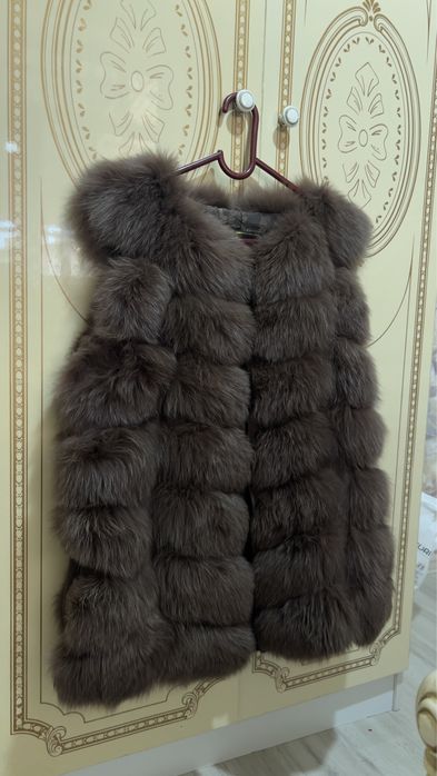 Продам желетку натуральный  писец