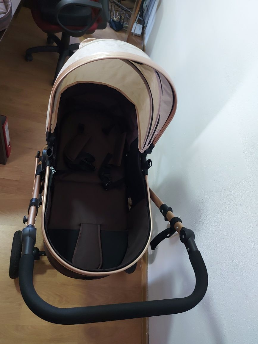Carucior bebe  3 în 1,  foarte ușor