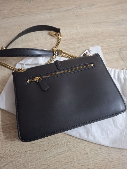 Оригинална Чанта Guess