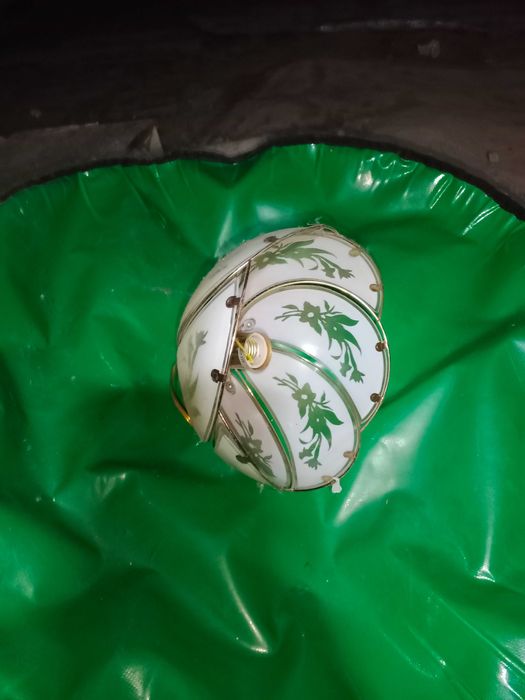 Продам люстры в хорошем состоянии по 3000 тг каждая