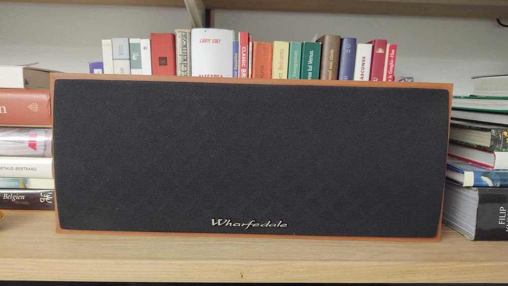 Boxa centrala Wharfedale