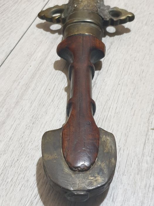 Pumnal Hanger otoman vintage