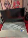 Vand laptop HP nou