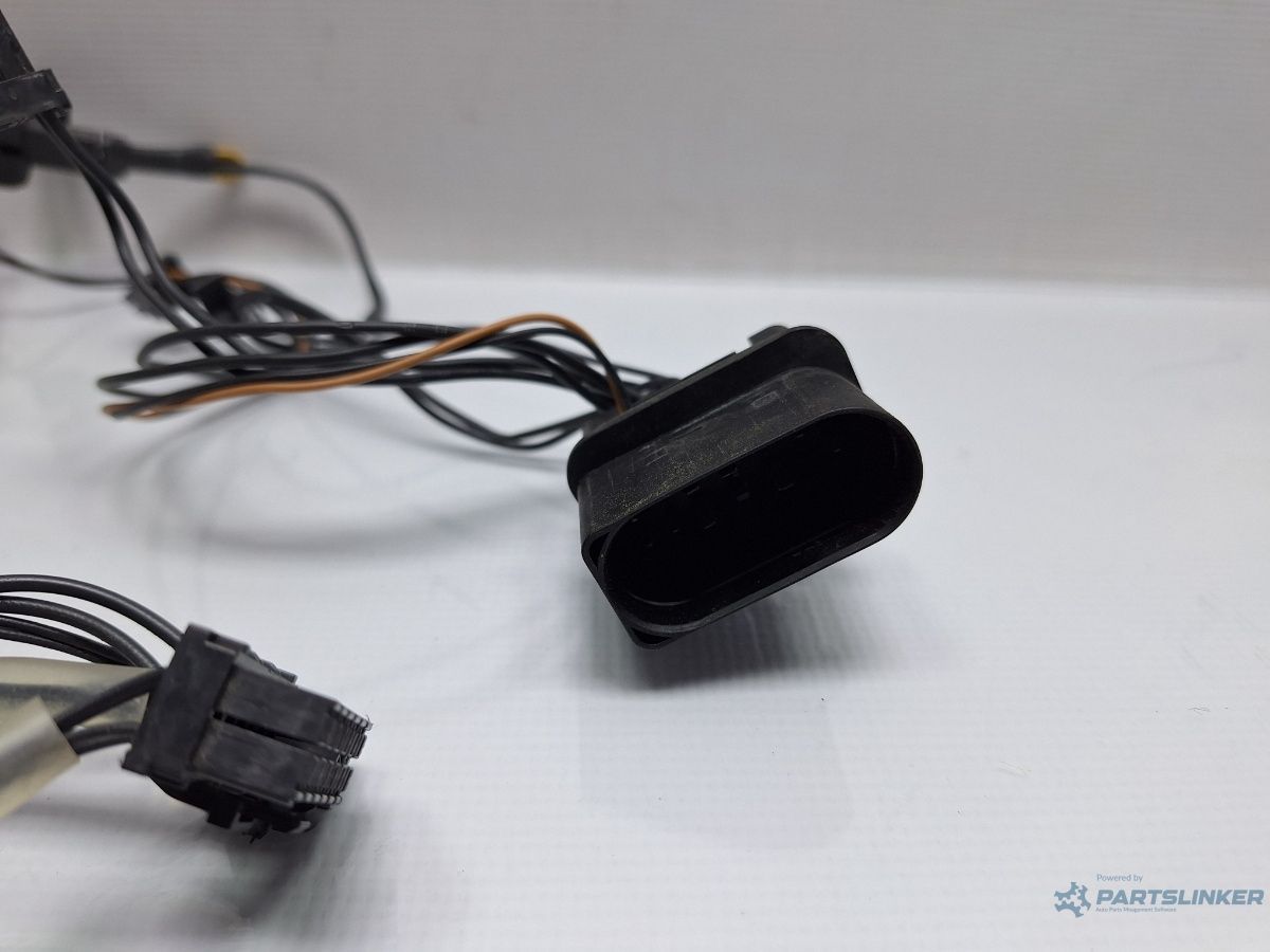Instalatie electrica far dreapta VOLKSWAGEN PASSAT Variant 3C5 2005 - 2011 TDI BMP HELLA 16038000 3C0941753G , 3C0941953