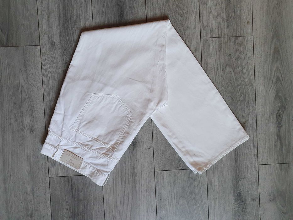 Pantaloni GANT (bumbac + in) - Marime W42 L34 (Talie 108 cm)