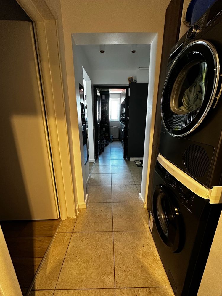 Vand apartament 3 camere/Complet Mobilat/Recent mobilat/Targoviste M4