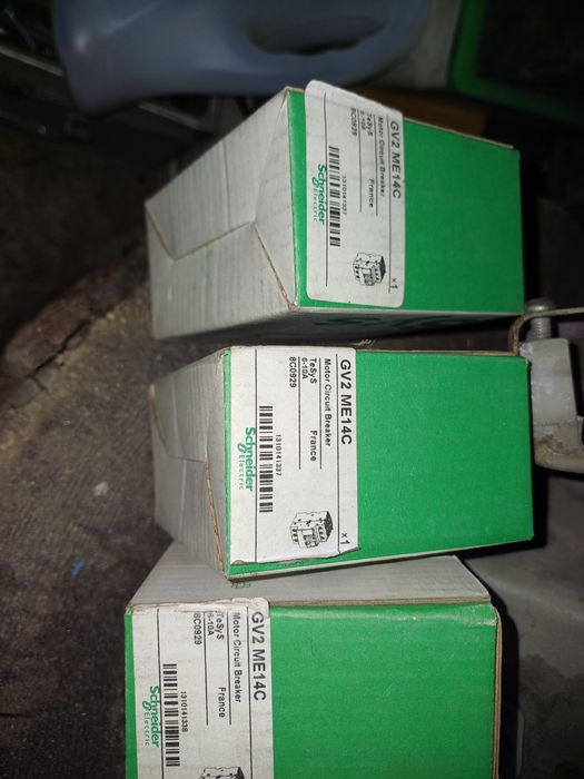 Продам новые оригинальные реле времени  шнайдеры