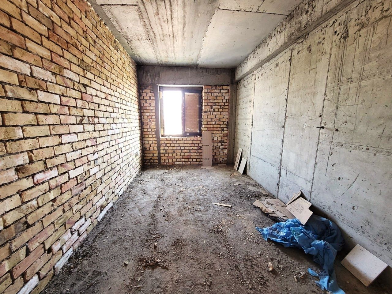Задача купить Квартиру в Новостройке с Кадастром 80 м² в Центре