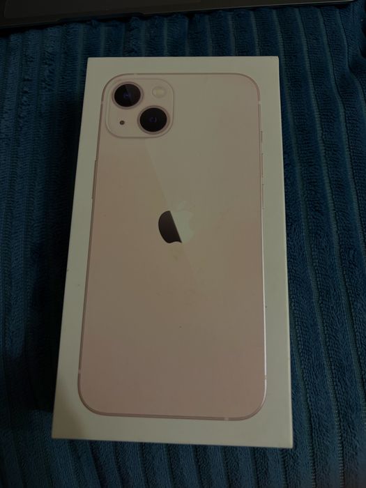 Айфон 13 в идеальном состоянии