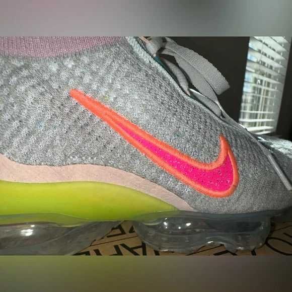 Маратонки NIKE VAPORMAX 2021 FK