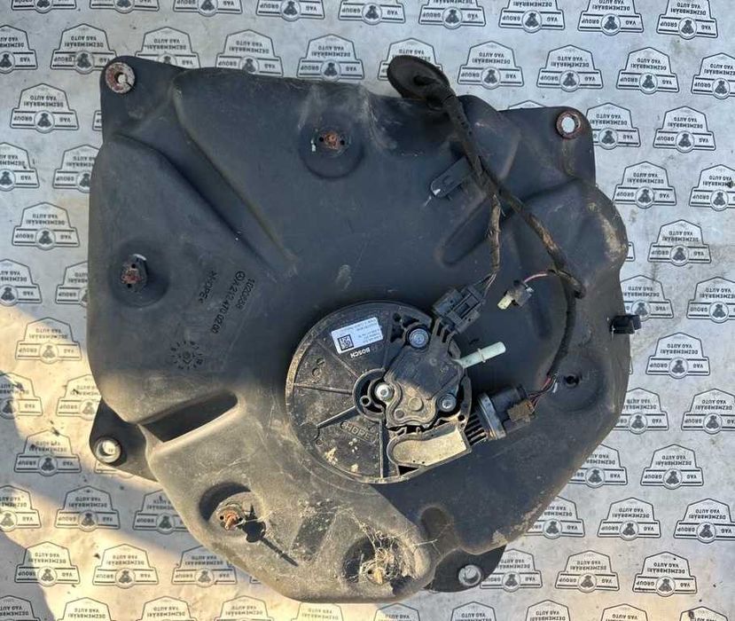 Rezervor adblue Mercedes E220 CDI W212 facelift A2124700200