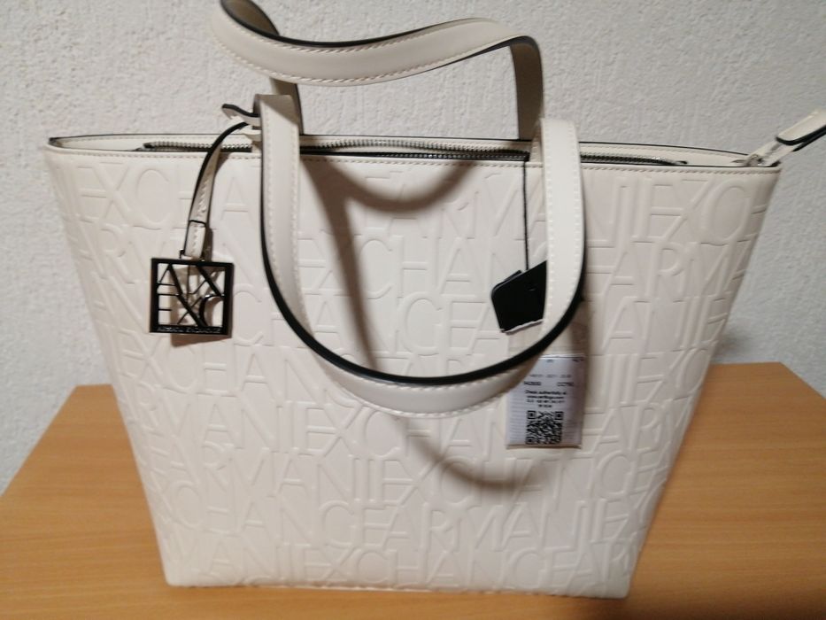 geanta Armani nouă