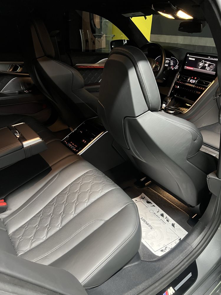 Bmw M8 competition