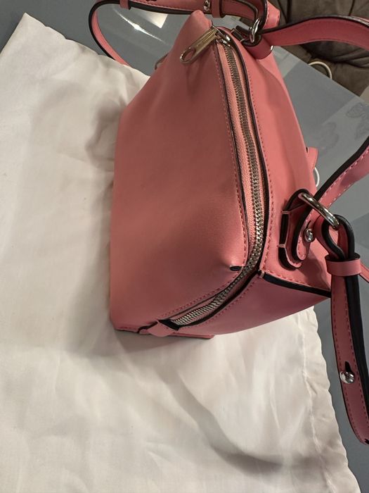 Calvin Klein Jeans дамска чанта