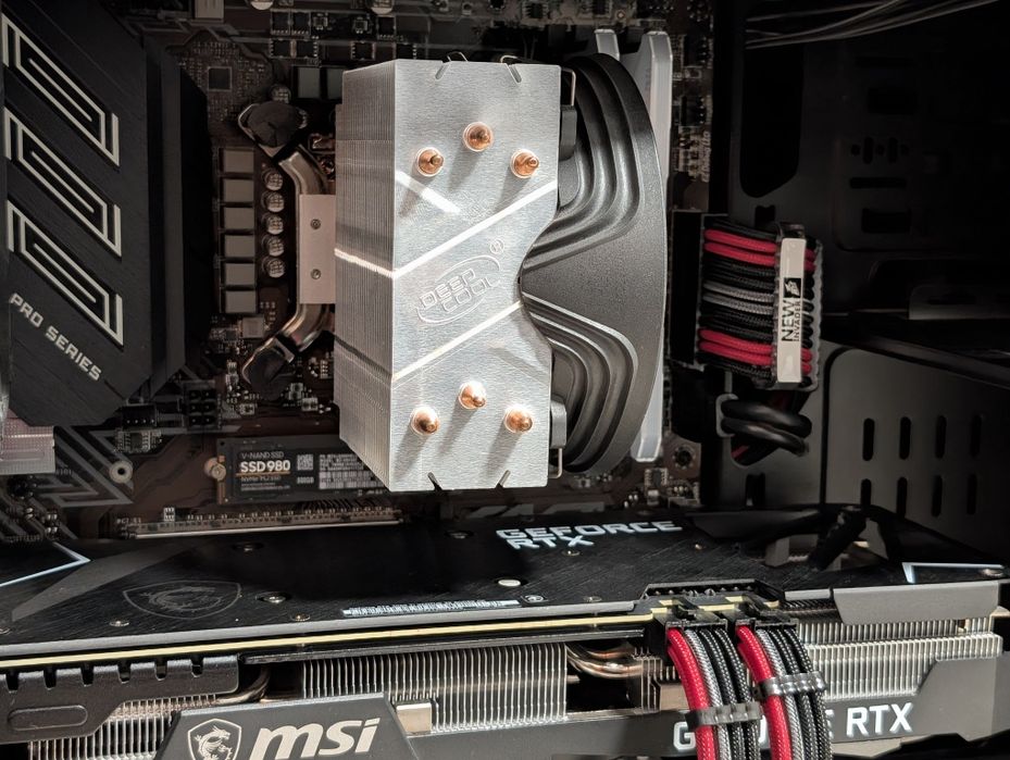 PC Gaming cu i5-9600K, RTX 3060Ti OC, 32GB RAM, SSD Samsung 980