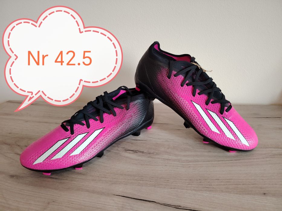 Ghete fotbal sala și iarbă diferite modele