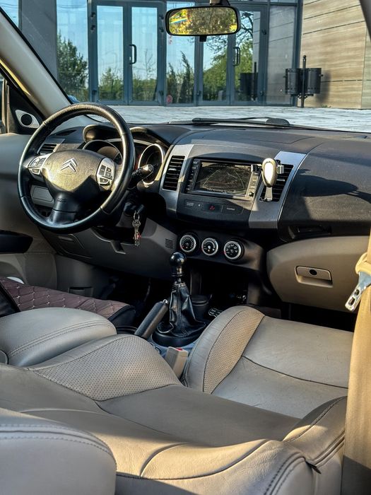 Citroen C-Crosser SUV 4x4