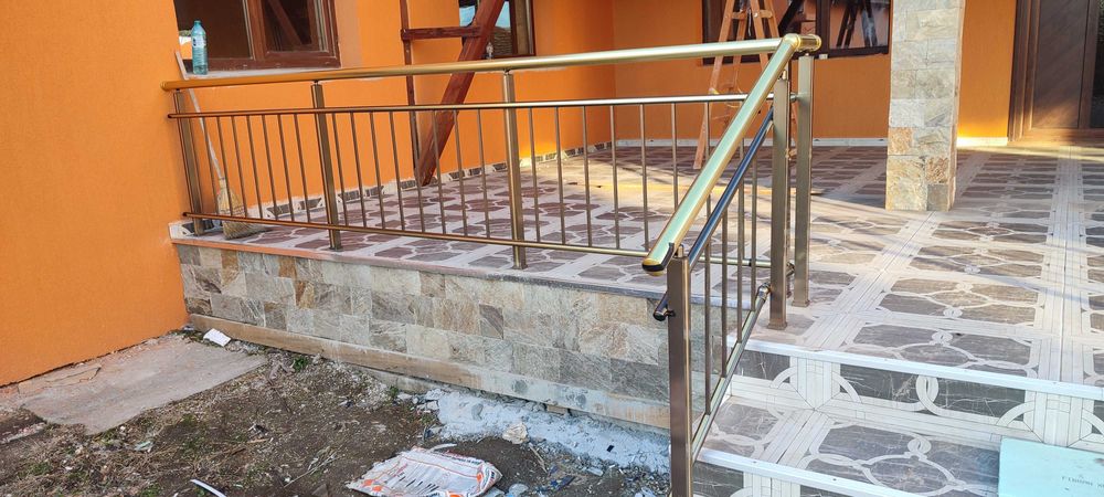Алуминиеви парапети